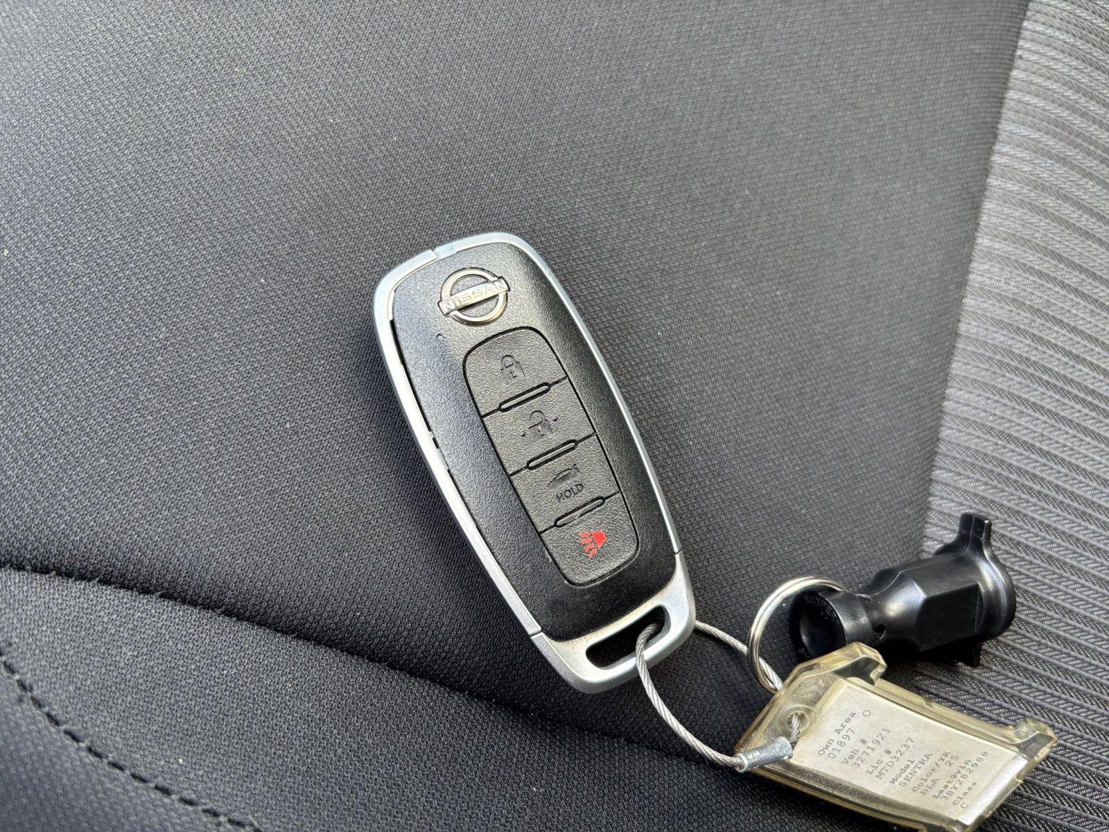 Used 2025 Nissan Sentra SV image 21