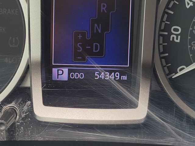 Used 2020 Toyota Tacoma SR5 RWD image 18