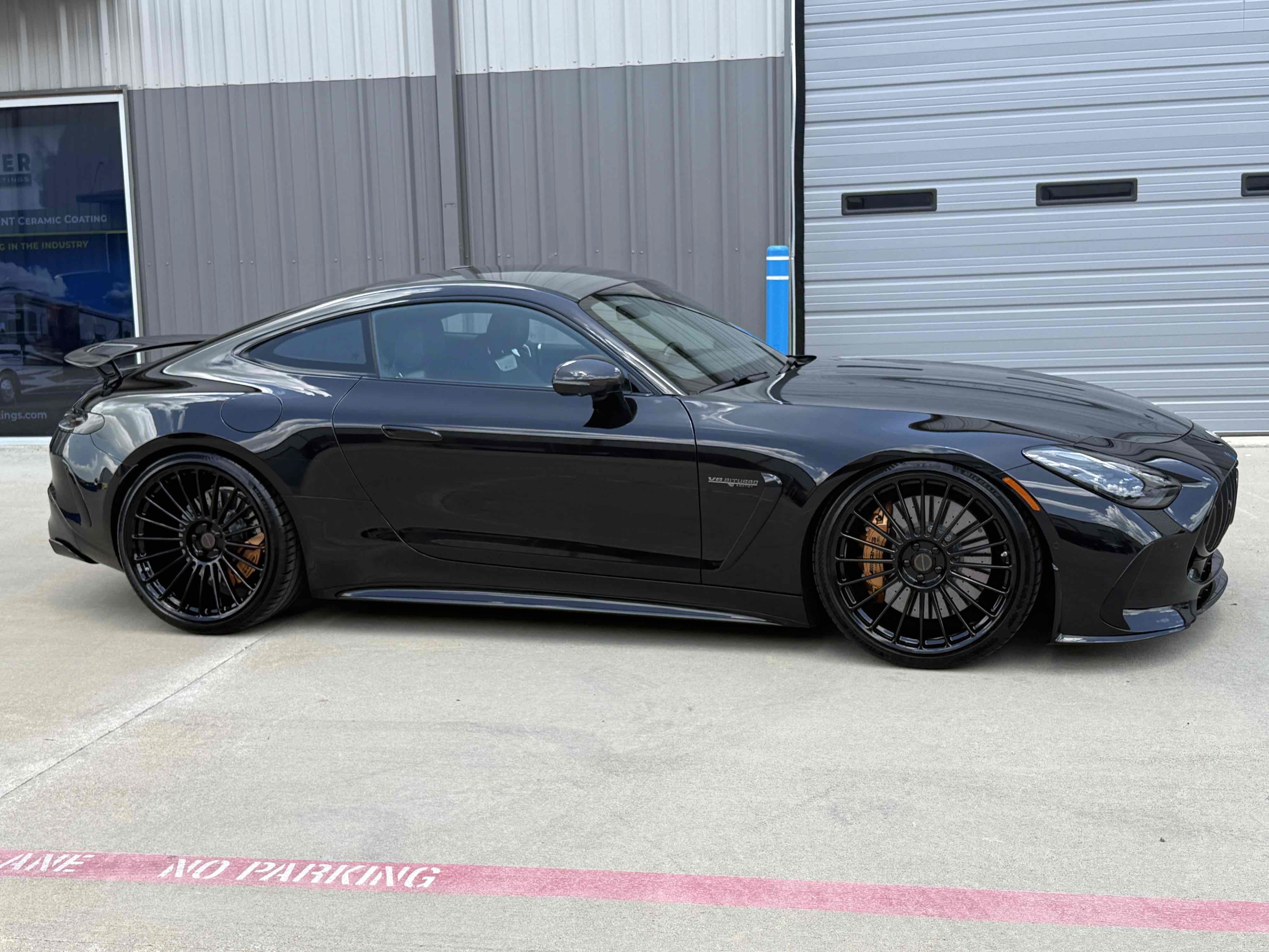 Used 2025 Mercedes-Benz AMG GT 63 image 25