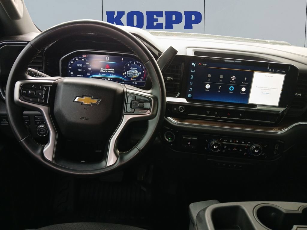 Used 2024 Chevrolet Silverado 2500 LT w/ Convenience Package AWD/4WD image 12