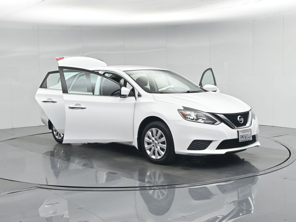 Used 2019 Nissan Sentra S image 33