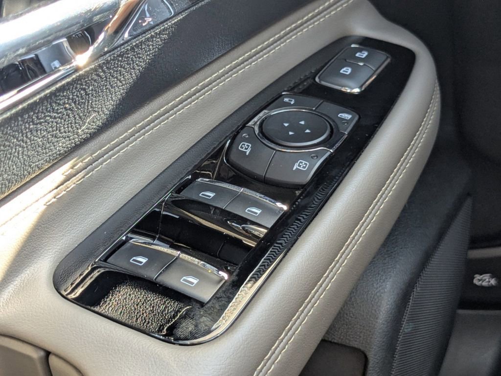 New 2025 Lincoln Corsair Reserve w/ Equipment Group 202A image 27