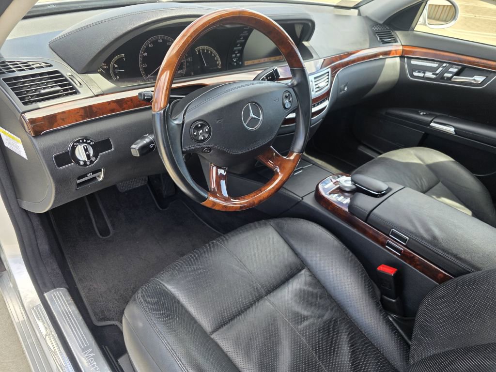 Used 2009 Mercedes-Benz S 550 image 17