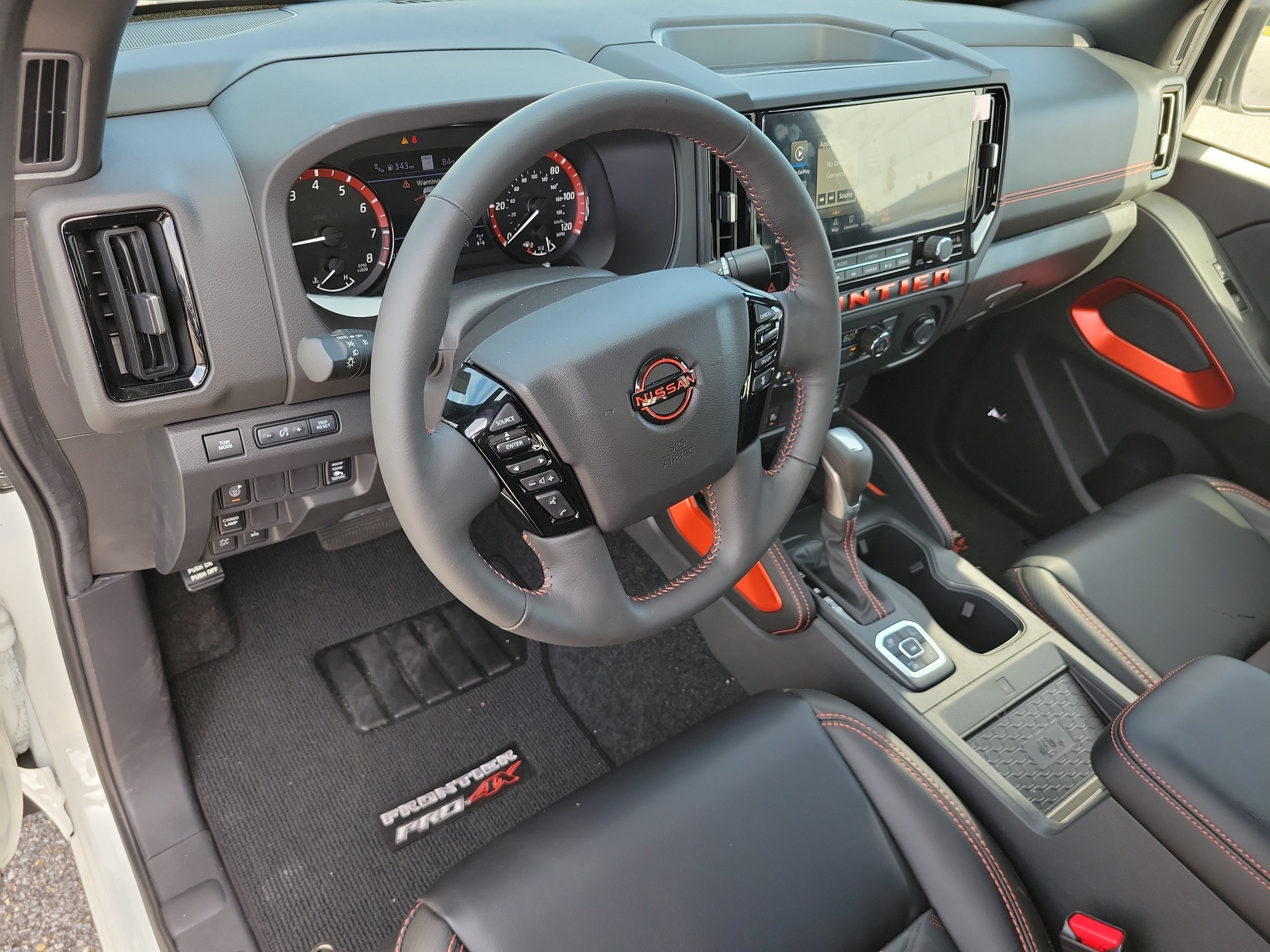 Used 2026 Nissan Frontier PRO-4X w/ Pro Premium Package AWD/4WD image 8