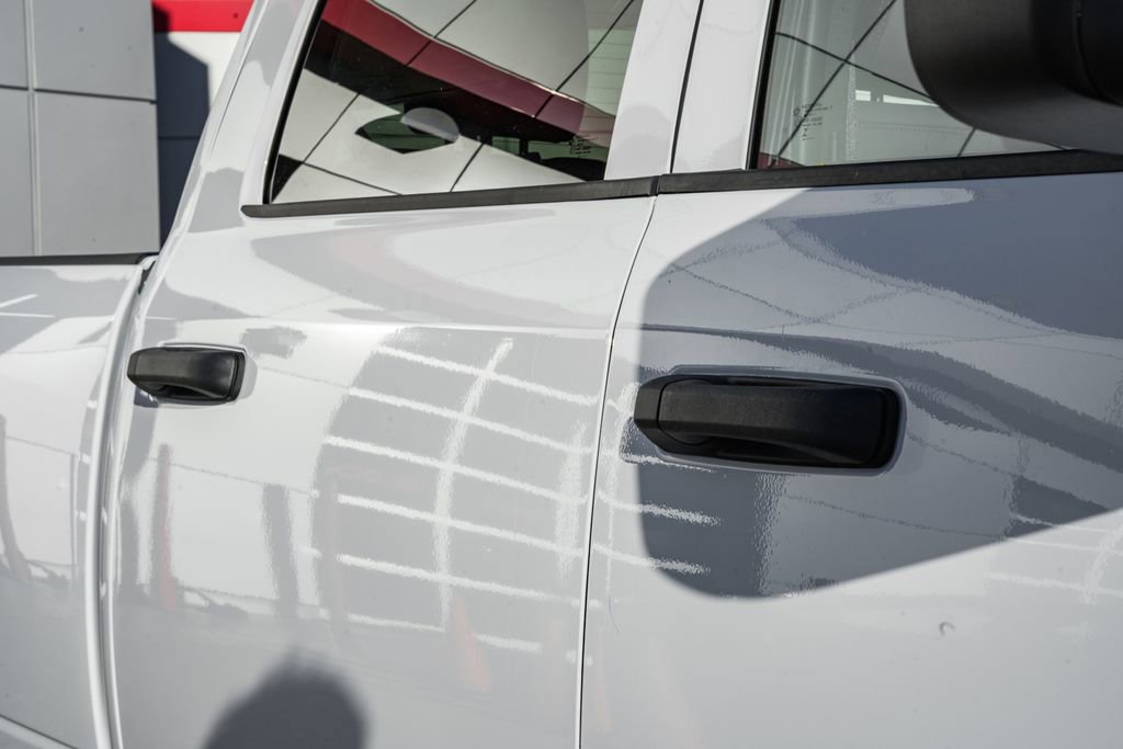 New 2026 RAM 2500 Tradesman w/ Chrome Appearance Group image 16