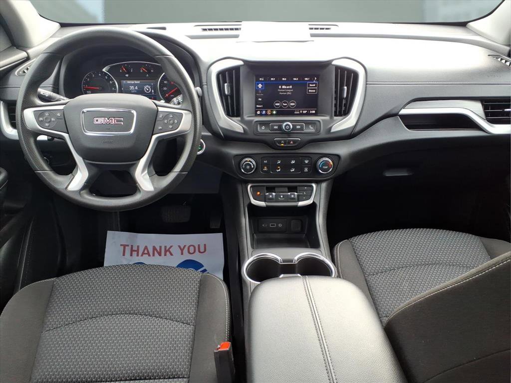 Used 2024 GMC Terrain SLE image 26