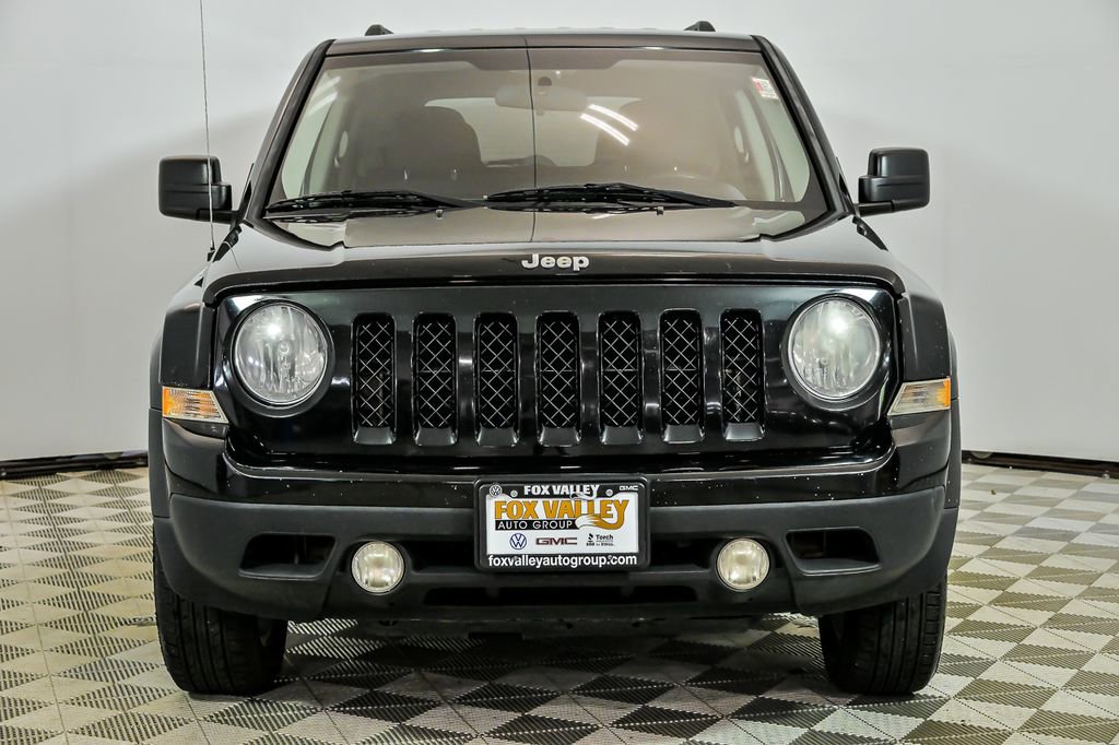 Used 2014 Jeep Patriot Sport w/ Power Value Group FWD image 4