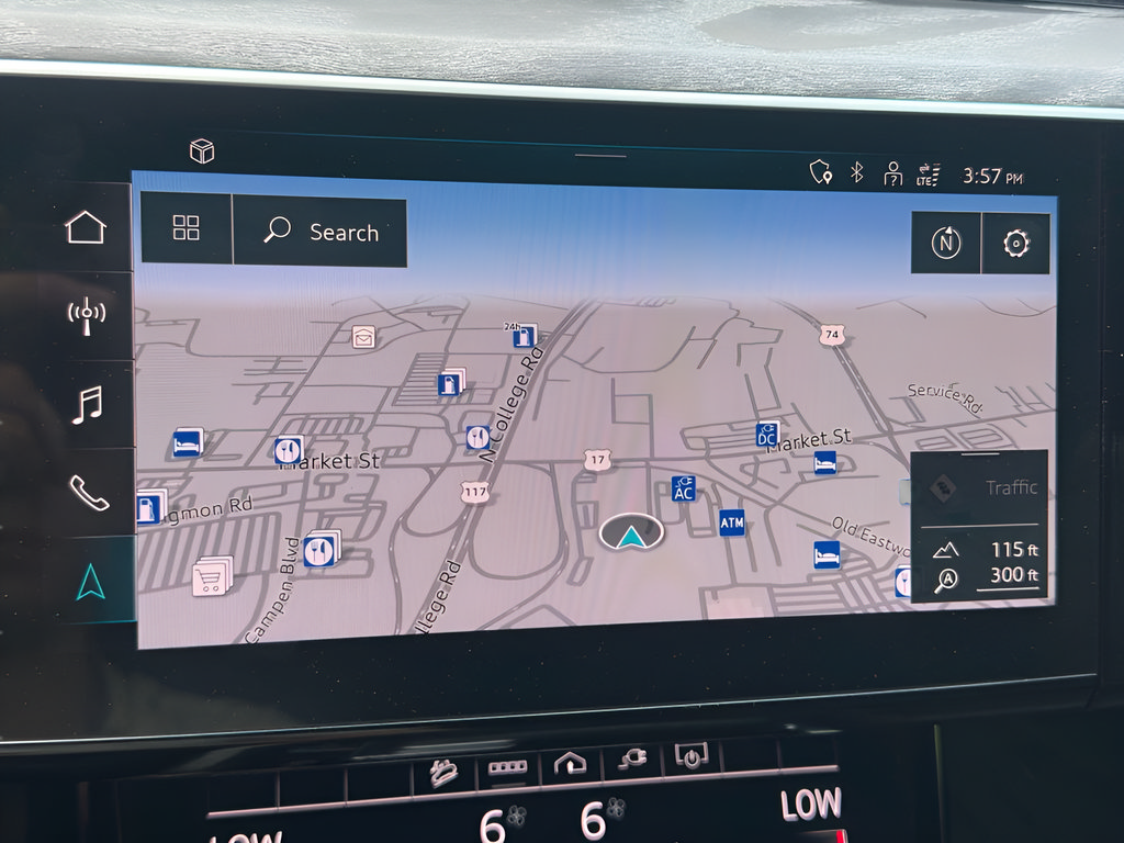 Used 2024 Audi Q8 e-tron Premium Plus w/ Premium Plus Package AWD/4WD image 24