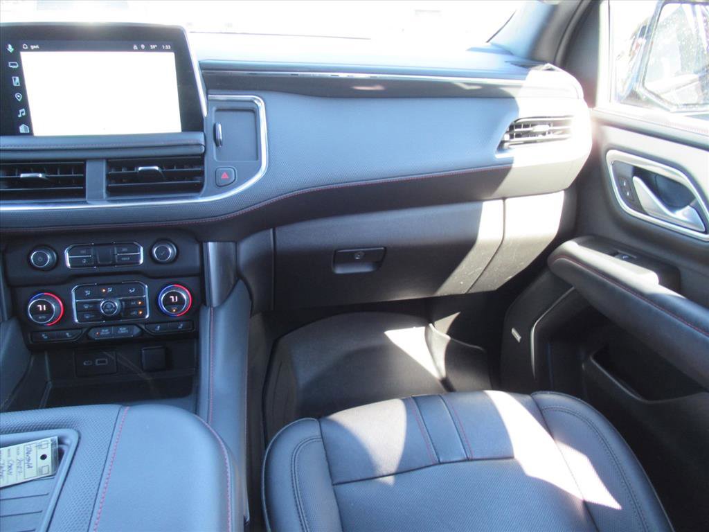 Used 2022 Chevrolet Tahoe RST w/ Luxury Package AWD/4WD image 13