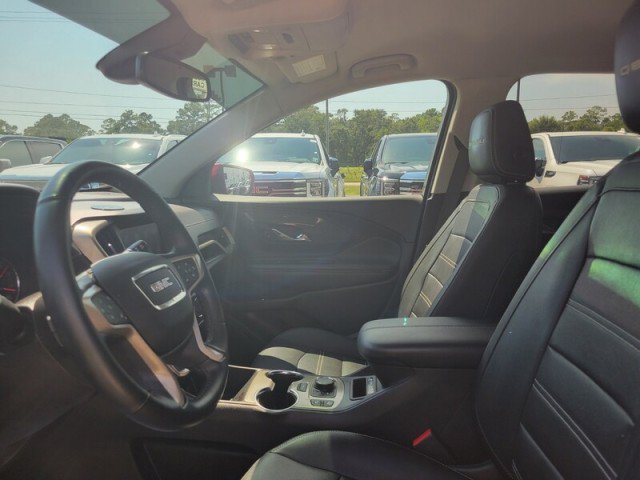 Used 2023 GMC Terrain Denali AWD/4WD image 9