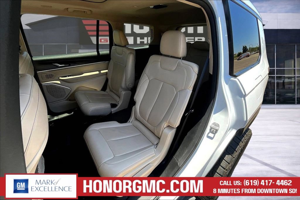 Used 2021 Jeep Grand Cherokee L Limited w/ Trailer Tow Package AWD/4WD image 22