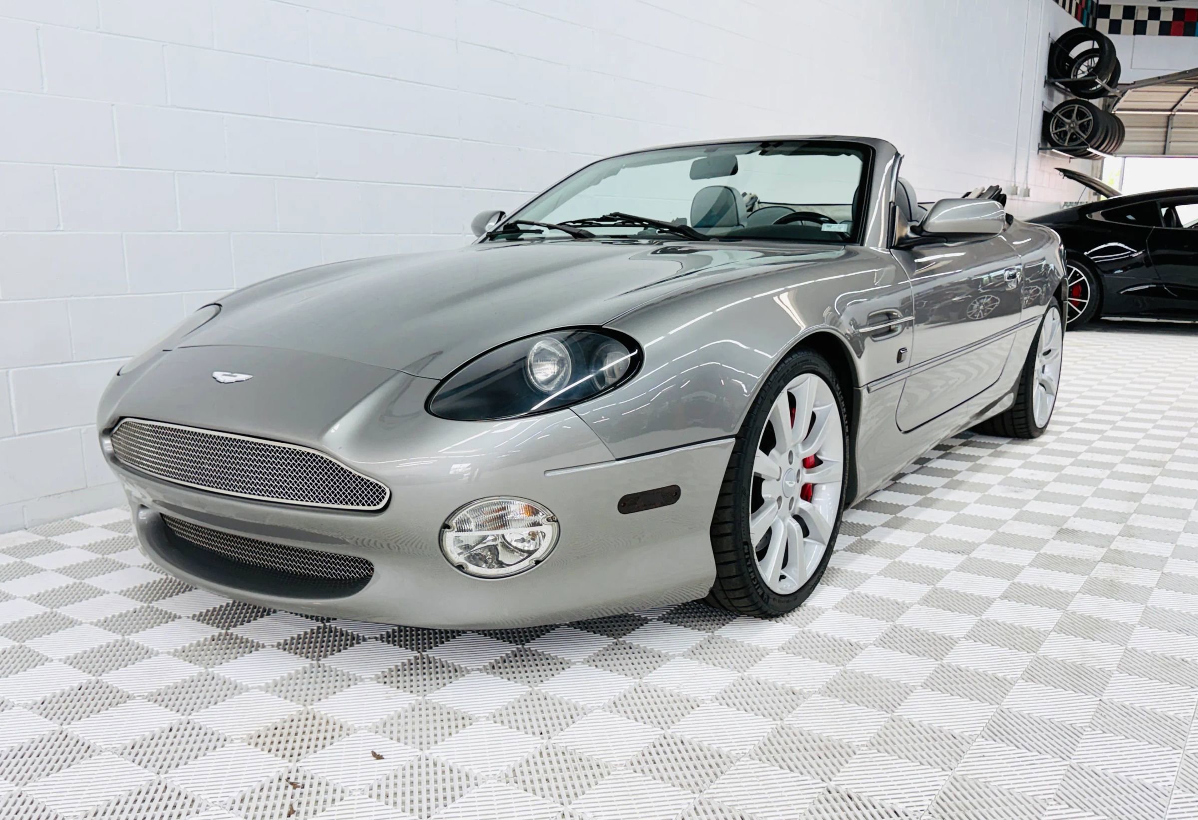 Used 2003 Aston Martin DB7 Vantage image 2