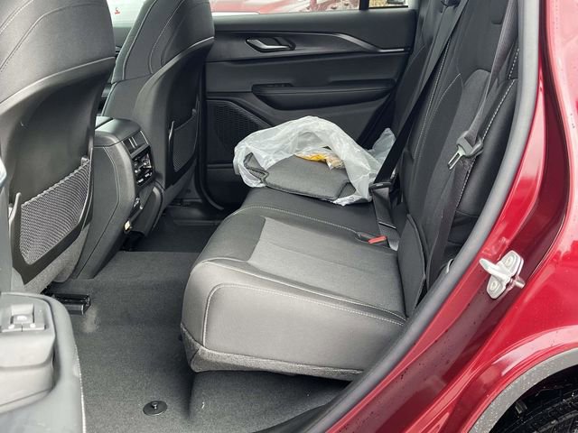 New 2025 Jeep Grand Cherokee Laredo X w/ Luxury Tech Group I image 12