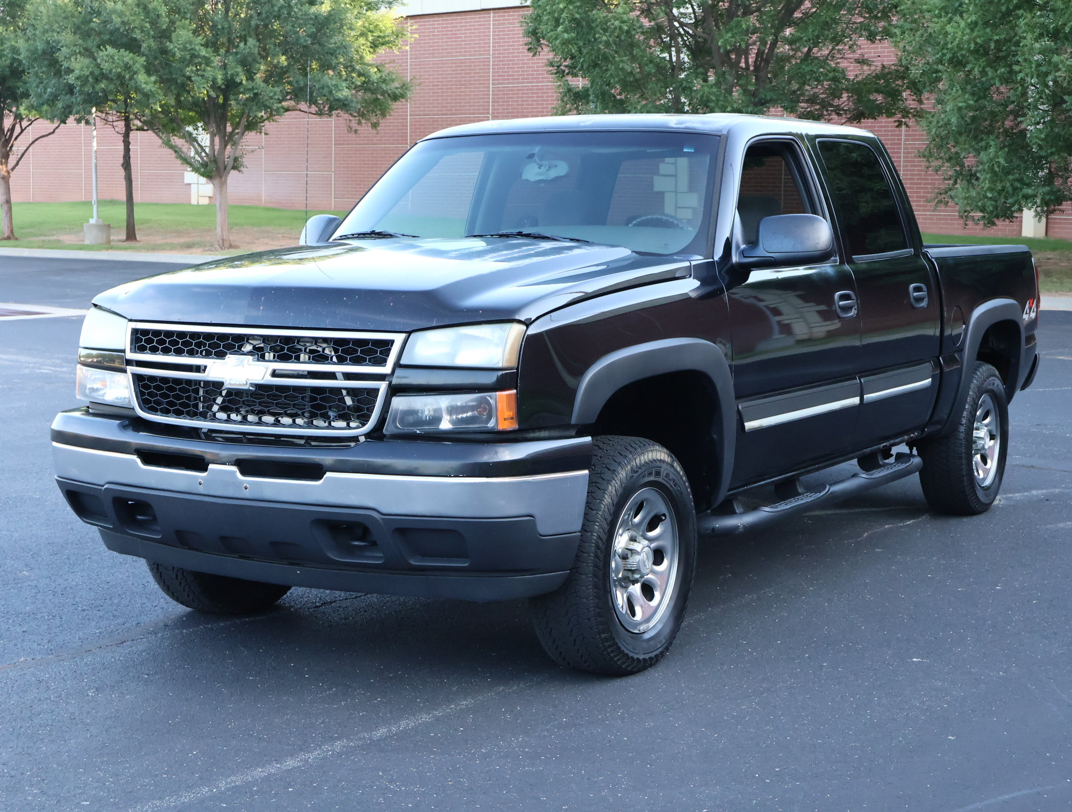 Used 2007 Chevrolet Silverado 1500 LS w/ Skid Plate Package AWD/4WD image 21