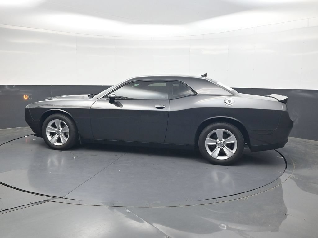 Used 2023 Dodge Challenger SXT RWD image 10
