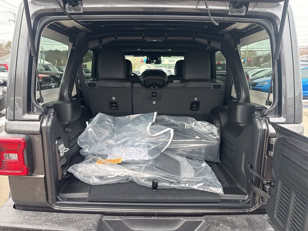 New 2026 Jeep Wrangler Sahara image 26