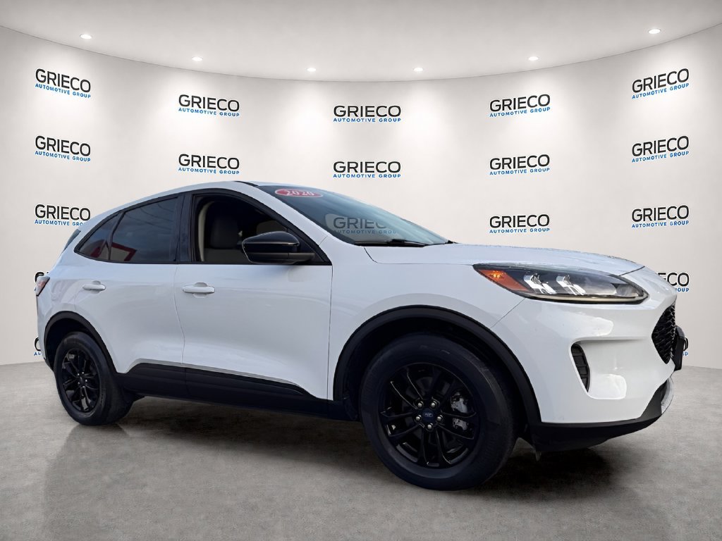 Used 2020 Ford Escape SE Sport AWD/4WD image 1