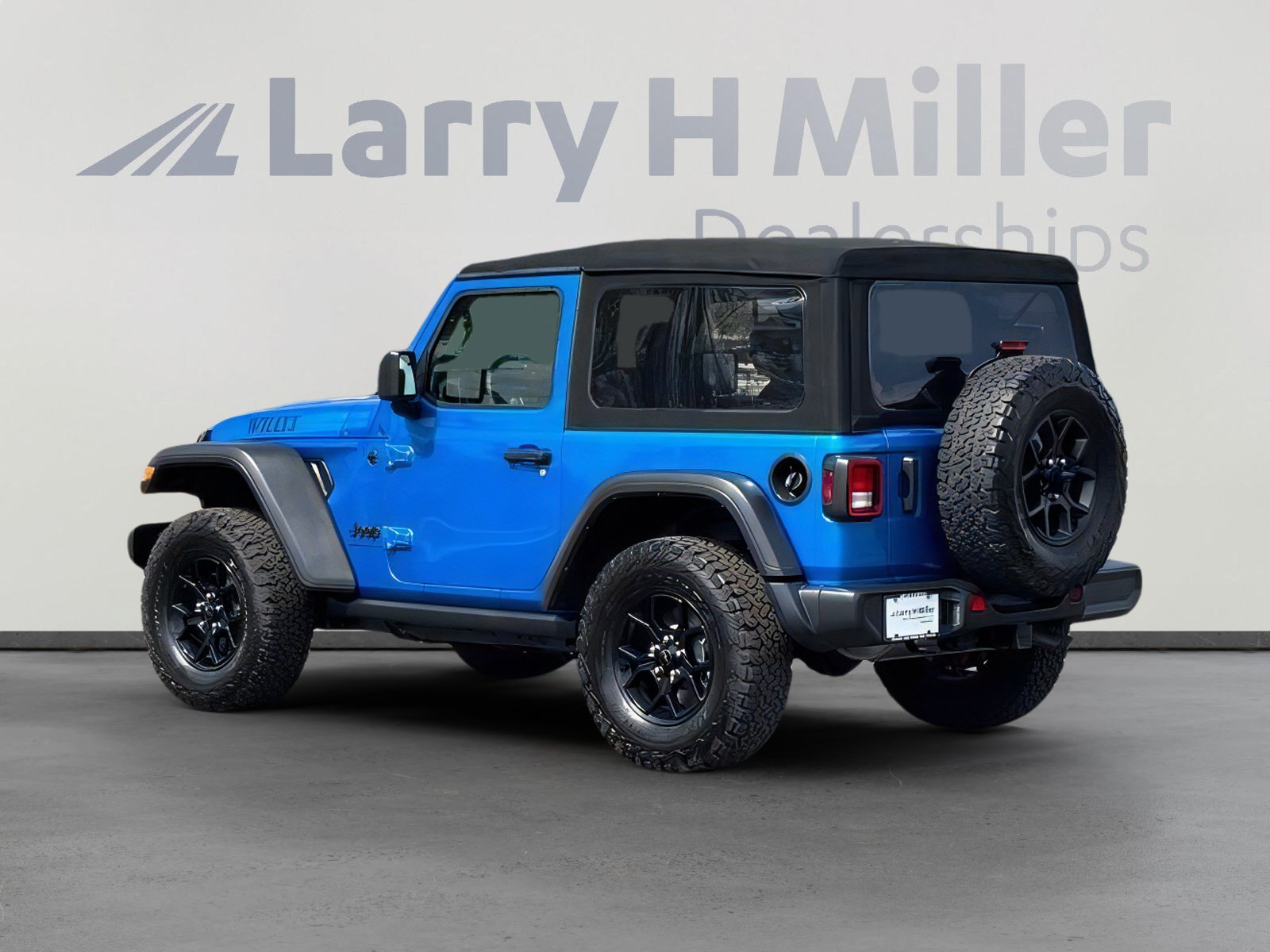 Used 2024 Jeep Wrangler Sport AWD/4WD image 4