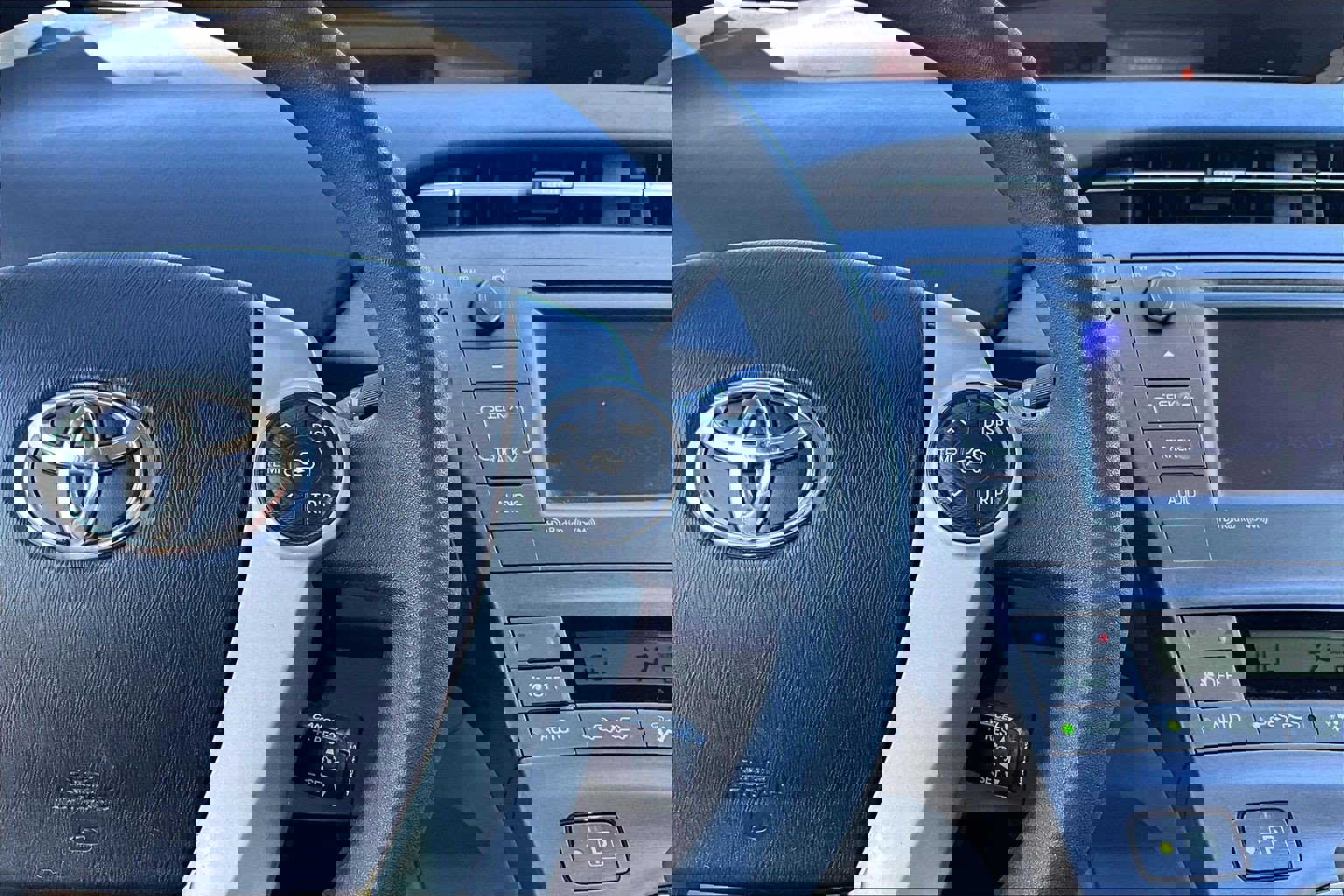 Used 2014 Toyota Prius Three FWD image 18