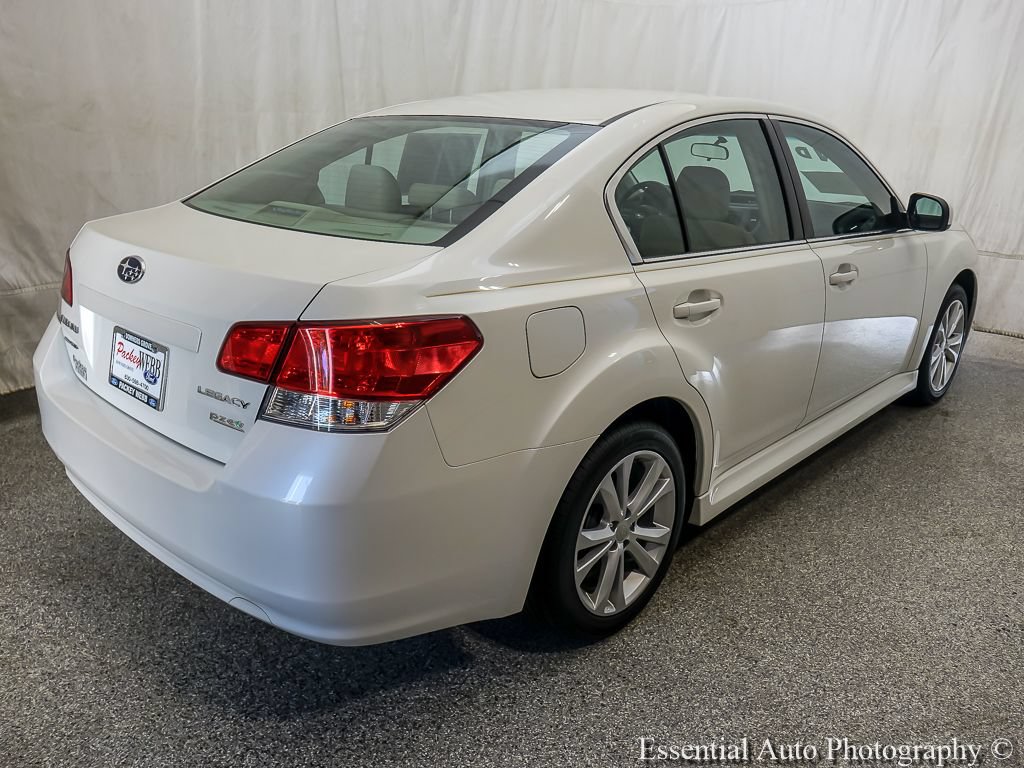 Used 2013 Subaru Legacy 2.5i Premium w/ All-Weather Pkg AWD/4WD image 8
