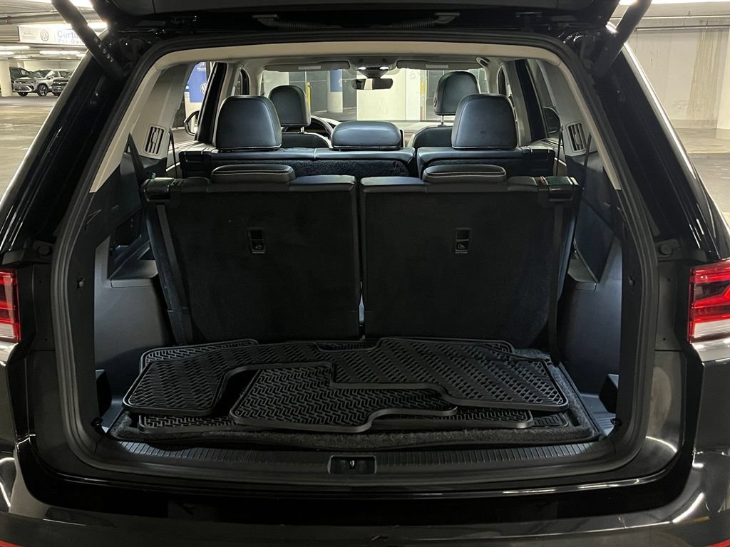 Used 2024 Volkswagen Atlas SE AWD/4WD image 40