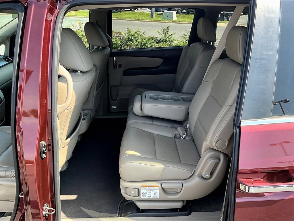Used 2016 Honda Odyssey EX-L image 8
