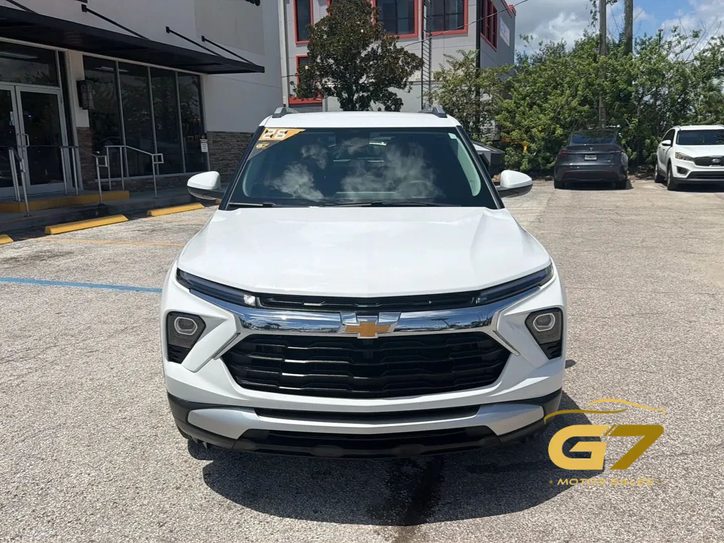 Used 2026 Chevrolet TrailBlazer LT AWD/4WD image 2