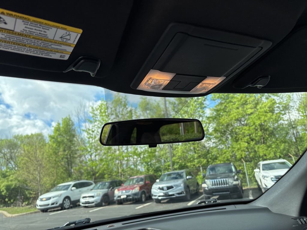 Used 2017 Ford Explorer XLT FWD image 28