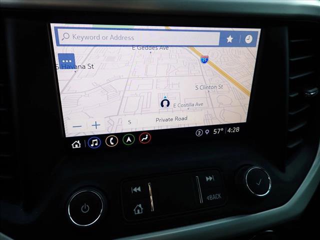 Used 2023 GMC Acadia SLT image 23