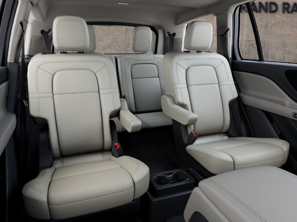 New 2027 Lincoln Aviator Reserve AWD/4WD image 11