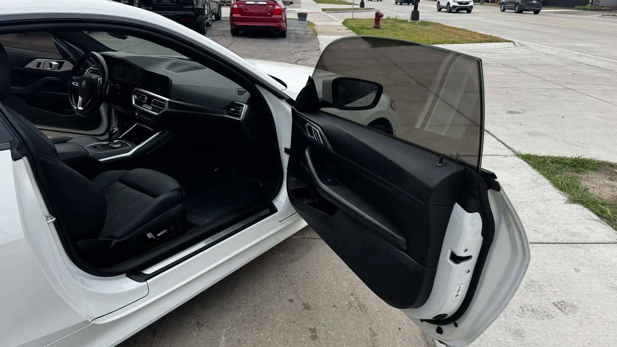 Used 2021 BMW 430i Coupe w/ Convenience Package RWD image 12