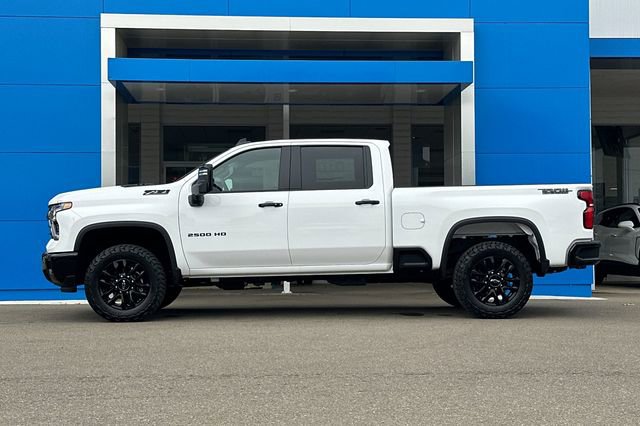 New 2026 Chevrolet Silverado 2500 LT w/ Trail Boss Package image 9