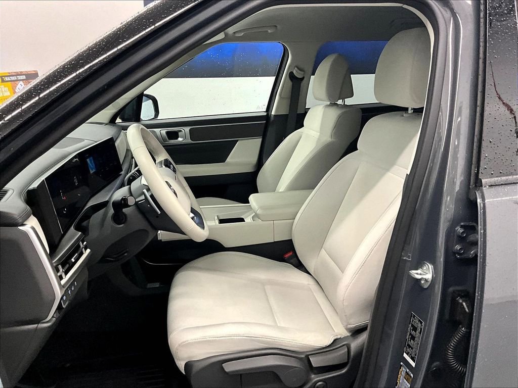 Used 2024 Hyundai Santa Fe SE image 10