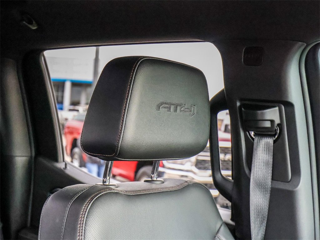 Used 2024 GMC Sierra 1500 AT4 w/ Technology Package image 20