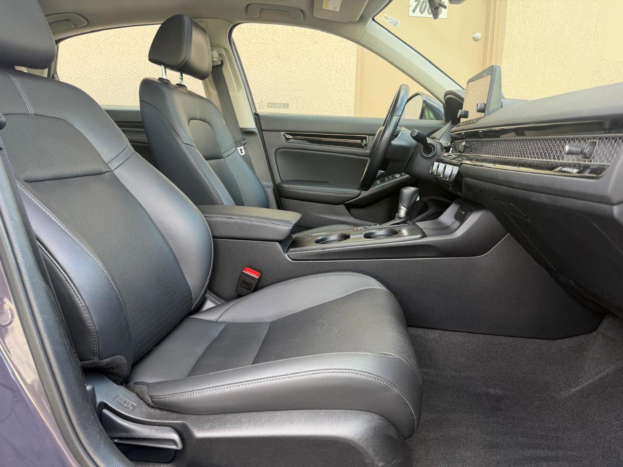 Used 2024 Honda Civic EX-L image 26