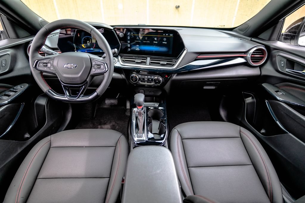 New 2026 Chevrolet Trax RS w/ Driver Confidence Package FWD image 12