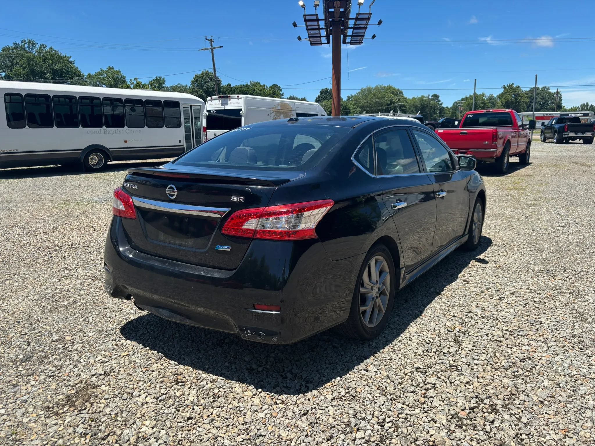Used 2014 Nissan Sentra SR w/ Premium Package FWD image 5