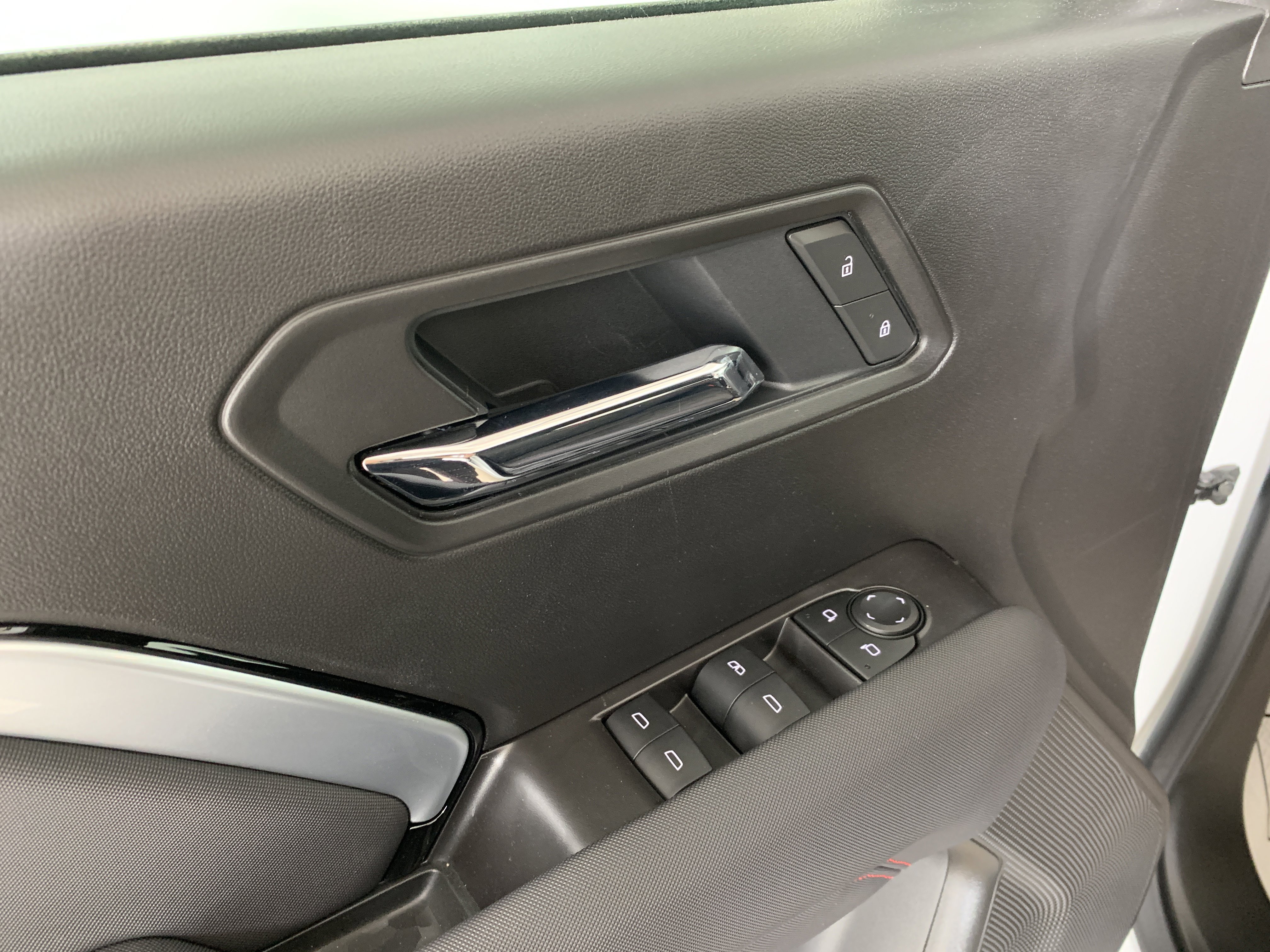 New 2025 Chevrolet Colorado Z71 w/ Technology Package image 19