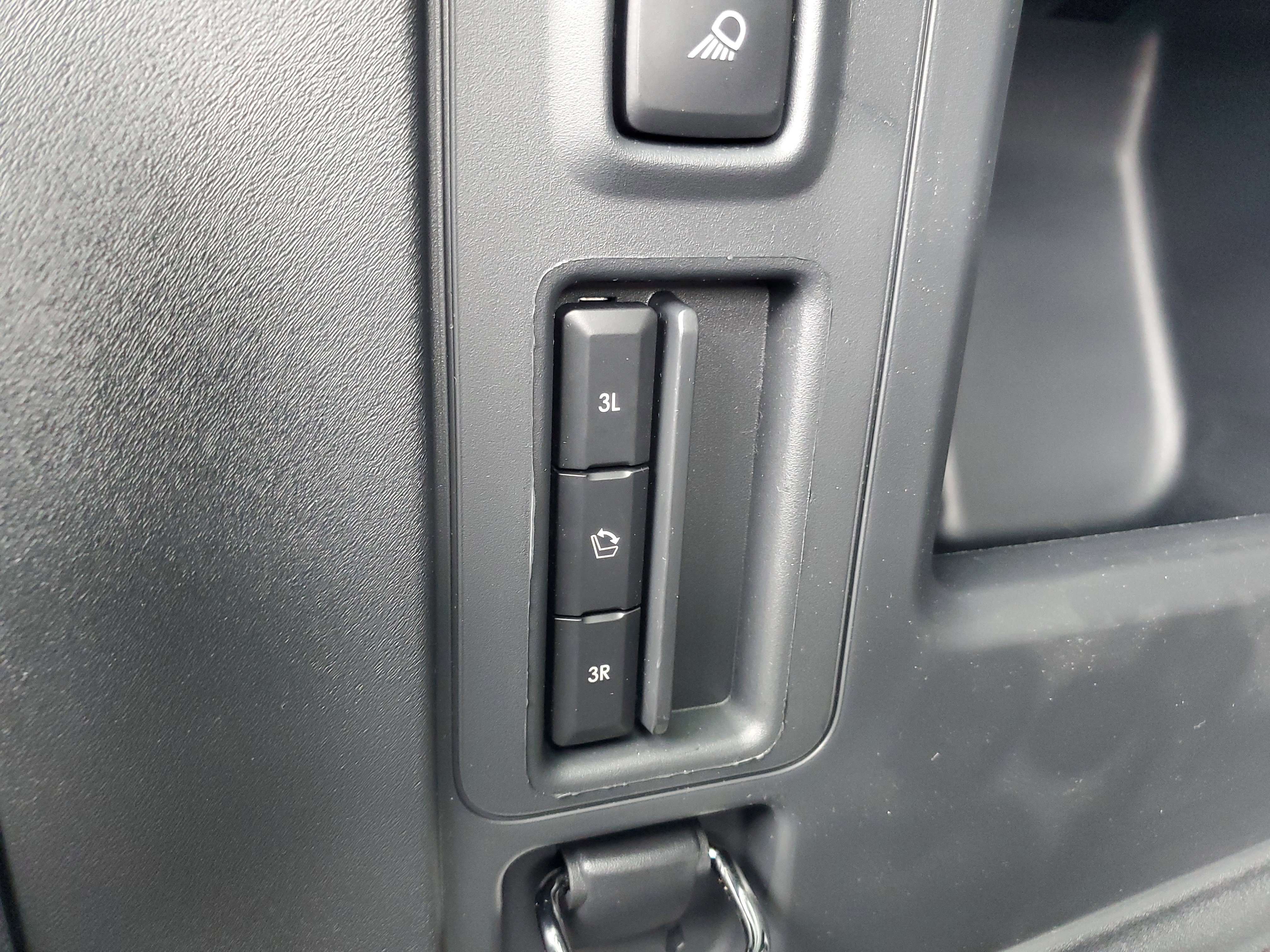 New 2026 Lincoln Navigator Reserve AWD/4WD image 33