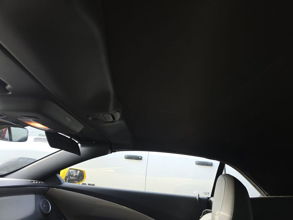 Used 2015 Chevrolet Camaro LT w/ RS Package image 11