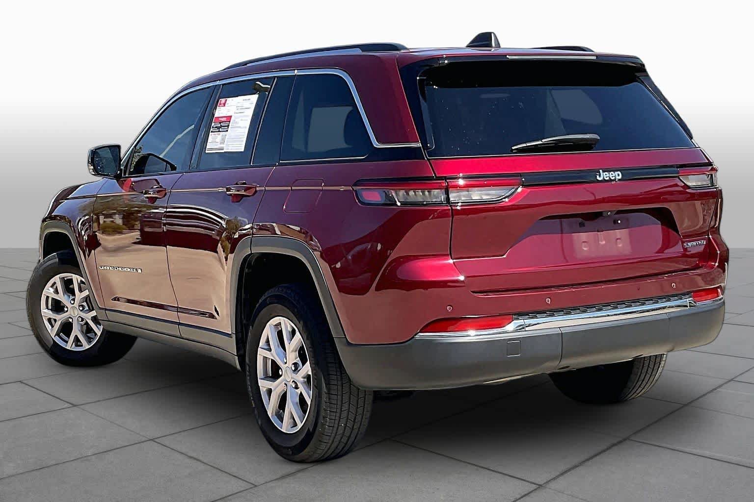 Used 2022 Jeep Grand Cherokee Limited RWD image 12