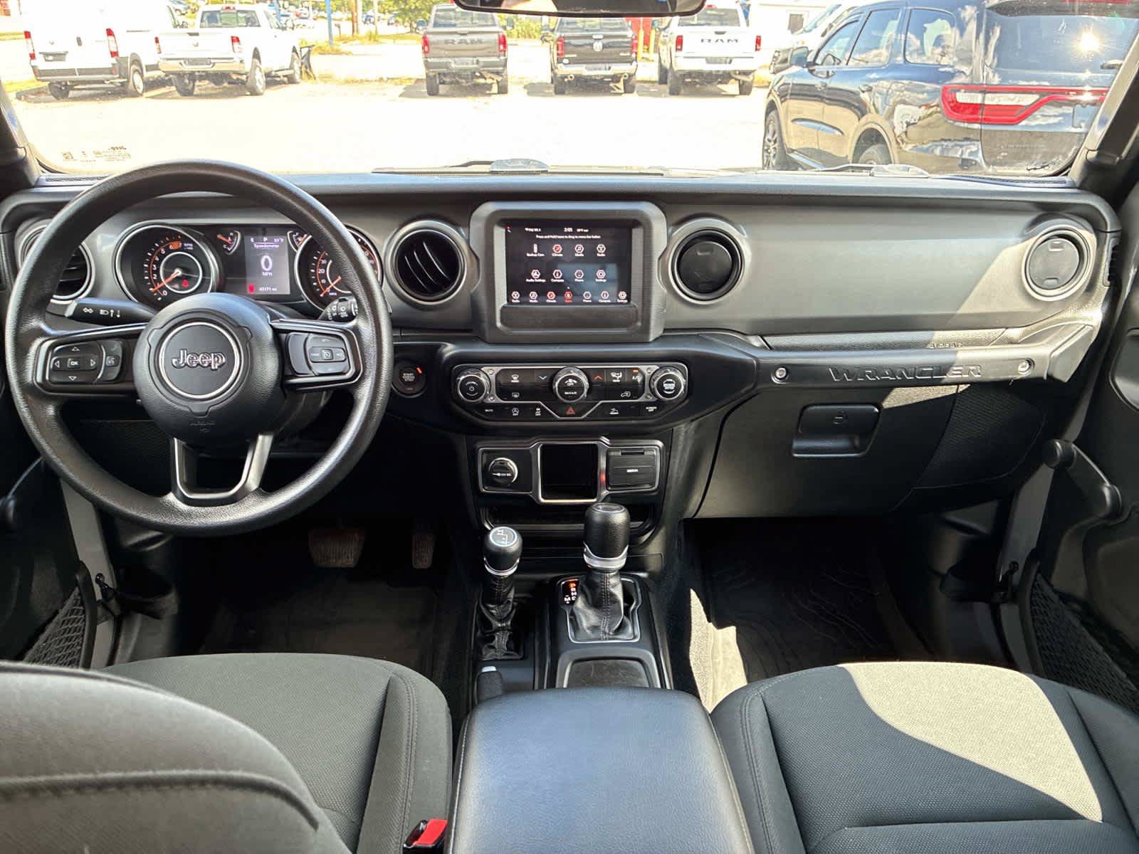 Used 2022 Jeep Wrangler Unlimited Sport AWD/4WD image 14