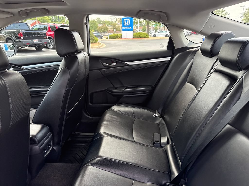 Used 2017 Honda Civic Touring image 20