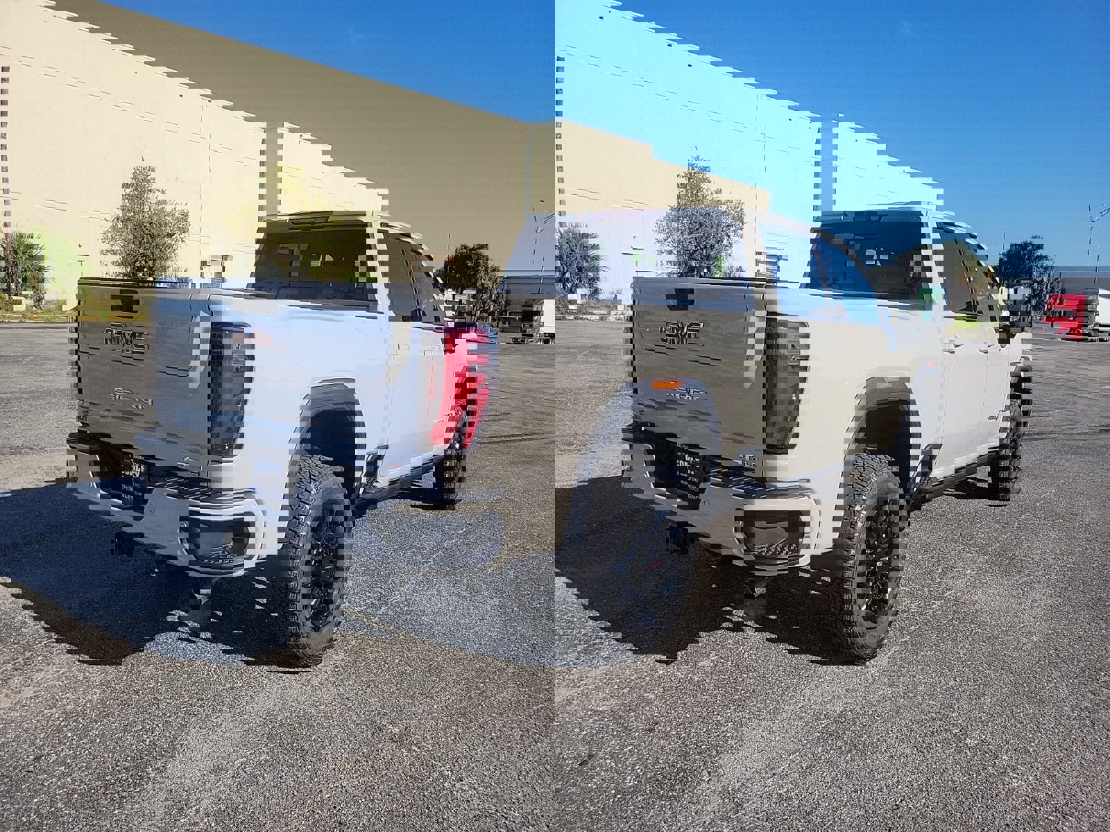 New 2026 GMC Sierra 2500 AT4 w/ AT4 Premium Plus Package image 5