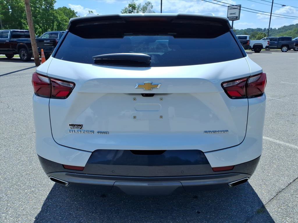 Used 2022 Chevrolet Blazer Premier w/ Enhanced Convenience Package AWD/4WD image 5
