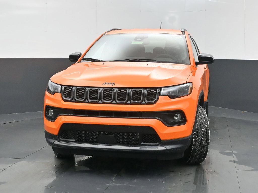 New 2026 Jeep Compass Latitude image 3