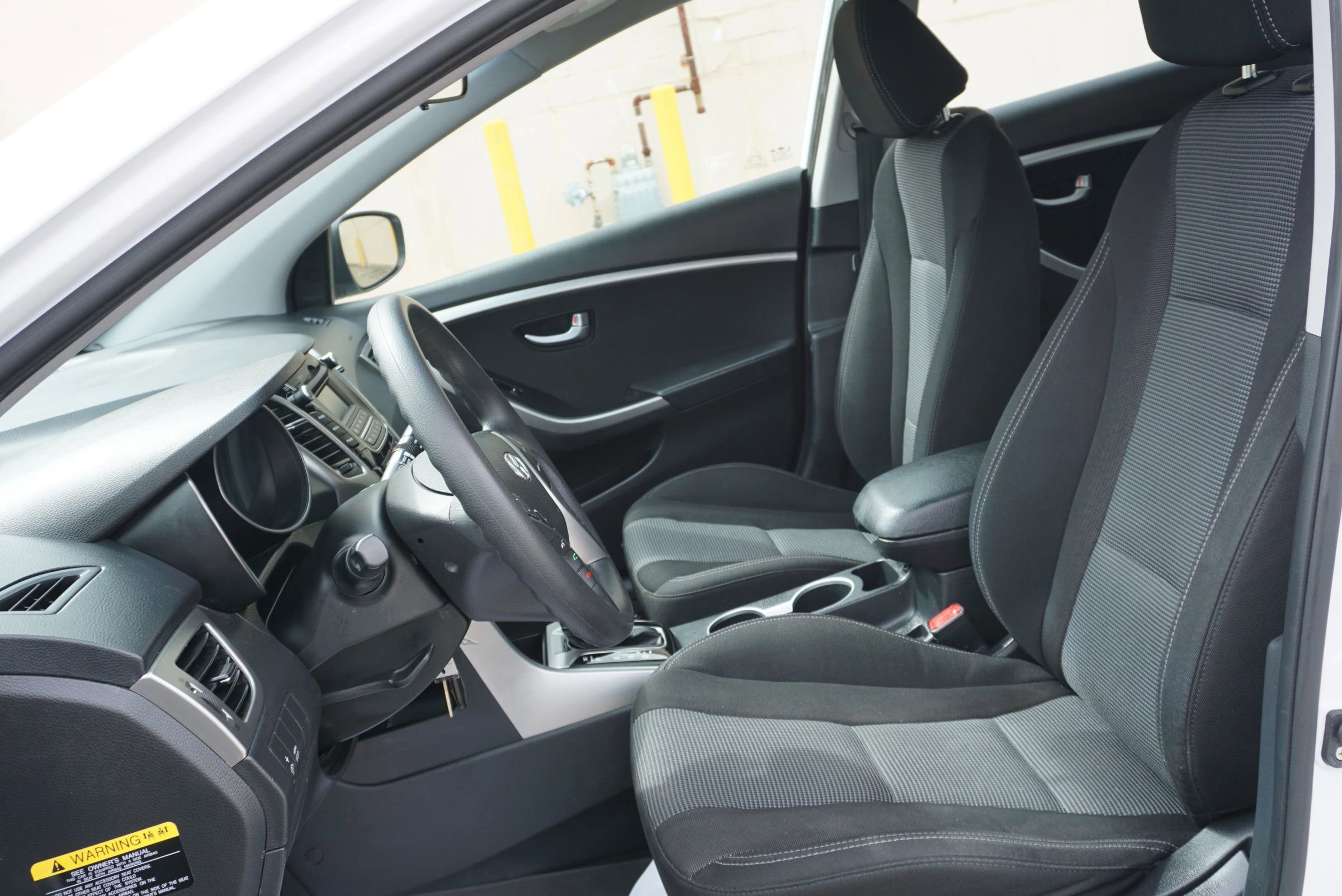 Used 2014 Hyundai Elantra GT FWD image 21