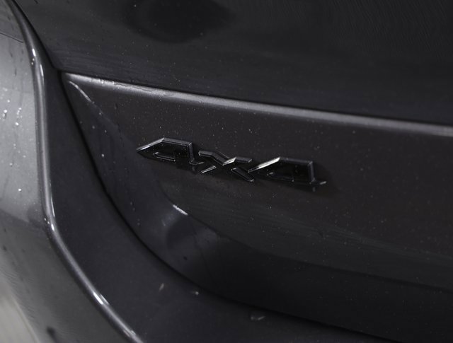 Used 2025 Jeep Grand Cherokee L Limited w/ Black Appearance Package image 9