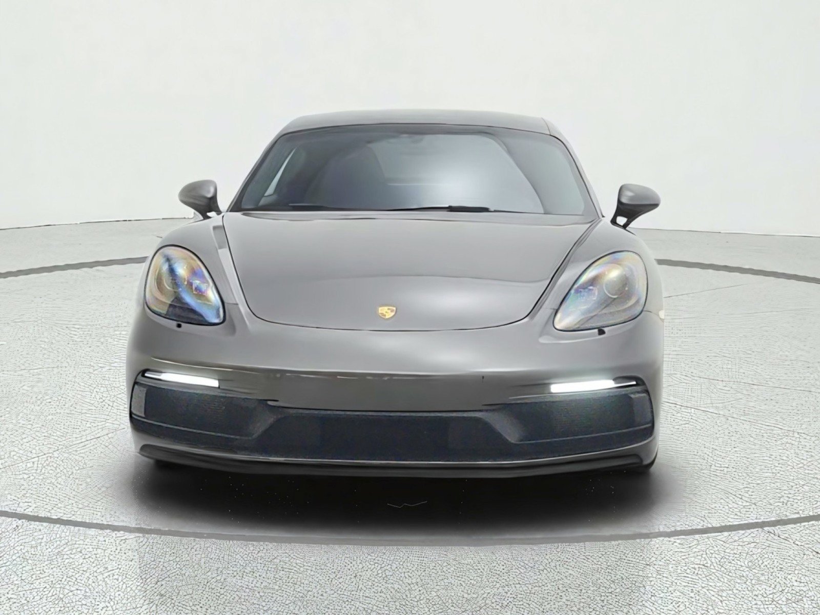 Used 2019 Porsche 718 Cayman GTS RWD image 2
