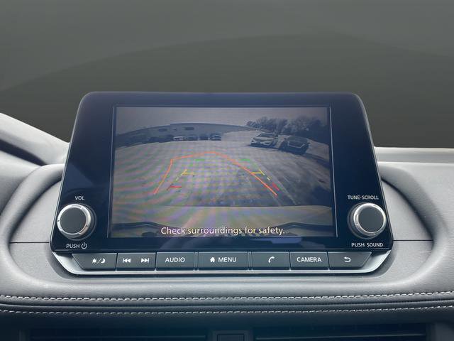 Used 2025 Nissan Rogue S image 6